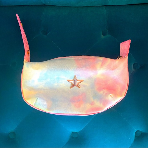 NEW💕JSC Limited Spring ‘21 Edition tie dye makeup bag - Picture 1 of 13